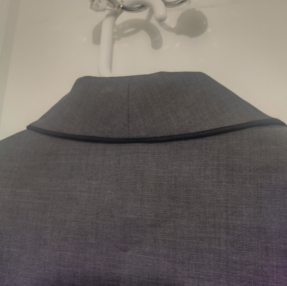 Jacket size 6 - Picture 3 of 9